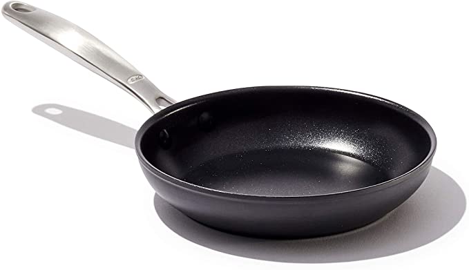 sauce pan vs frying pan 16