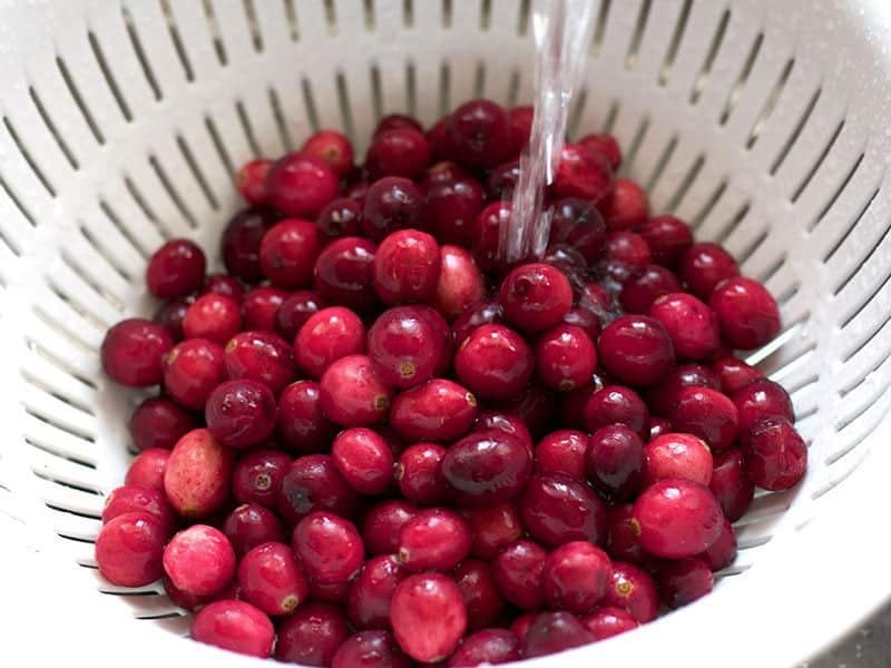 Rinse Cranberries