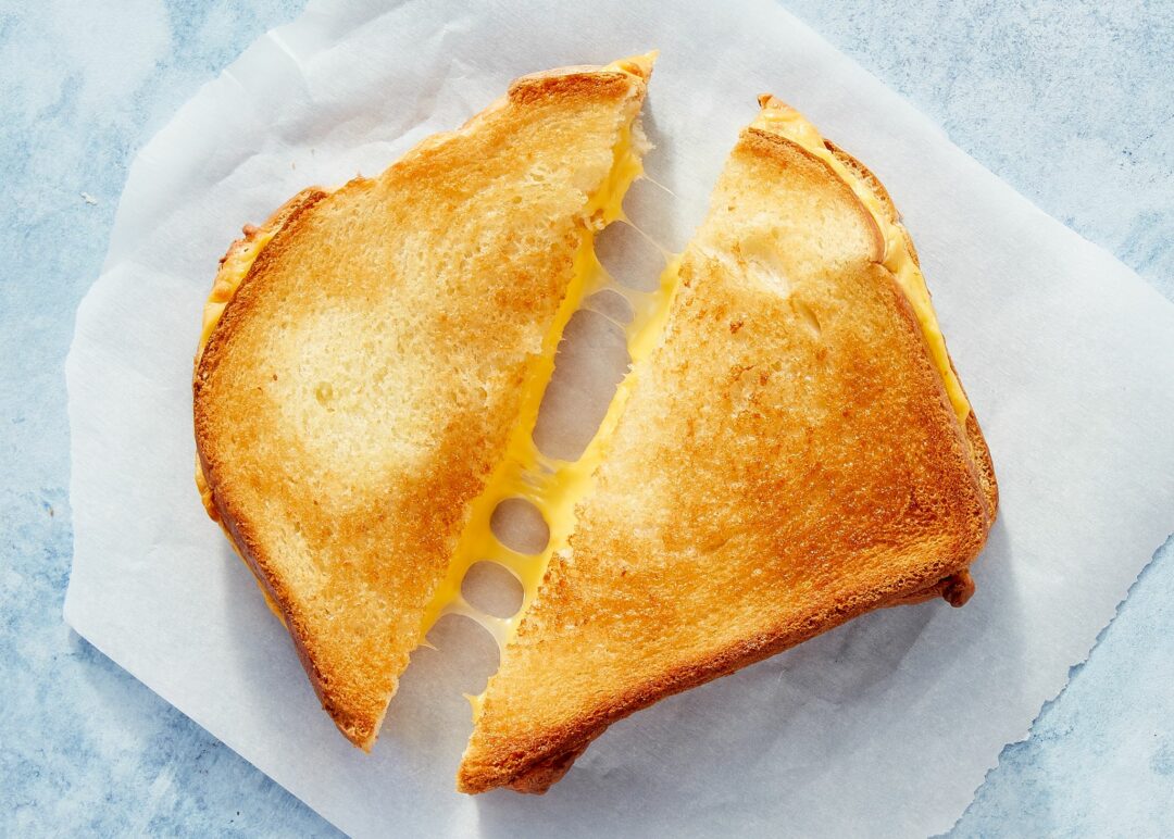 air fryer grilled cheese sandwich 01